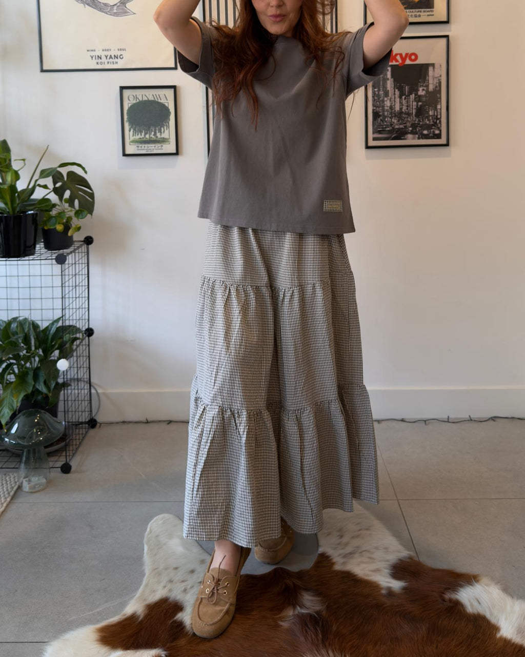 THE ESSENTIAL Women's Faded Tee - Mushroom