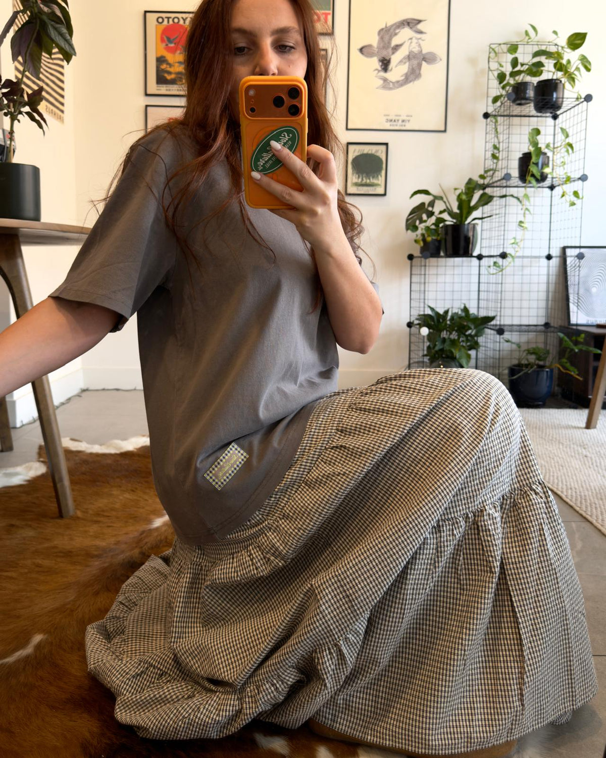 THE ESSENTIAL Women's Faded Tee - Mushroom