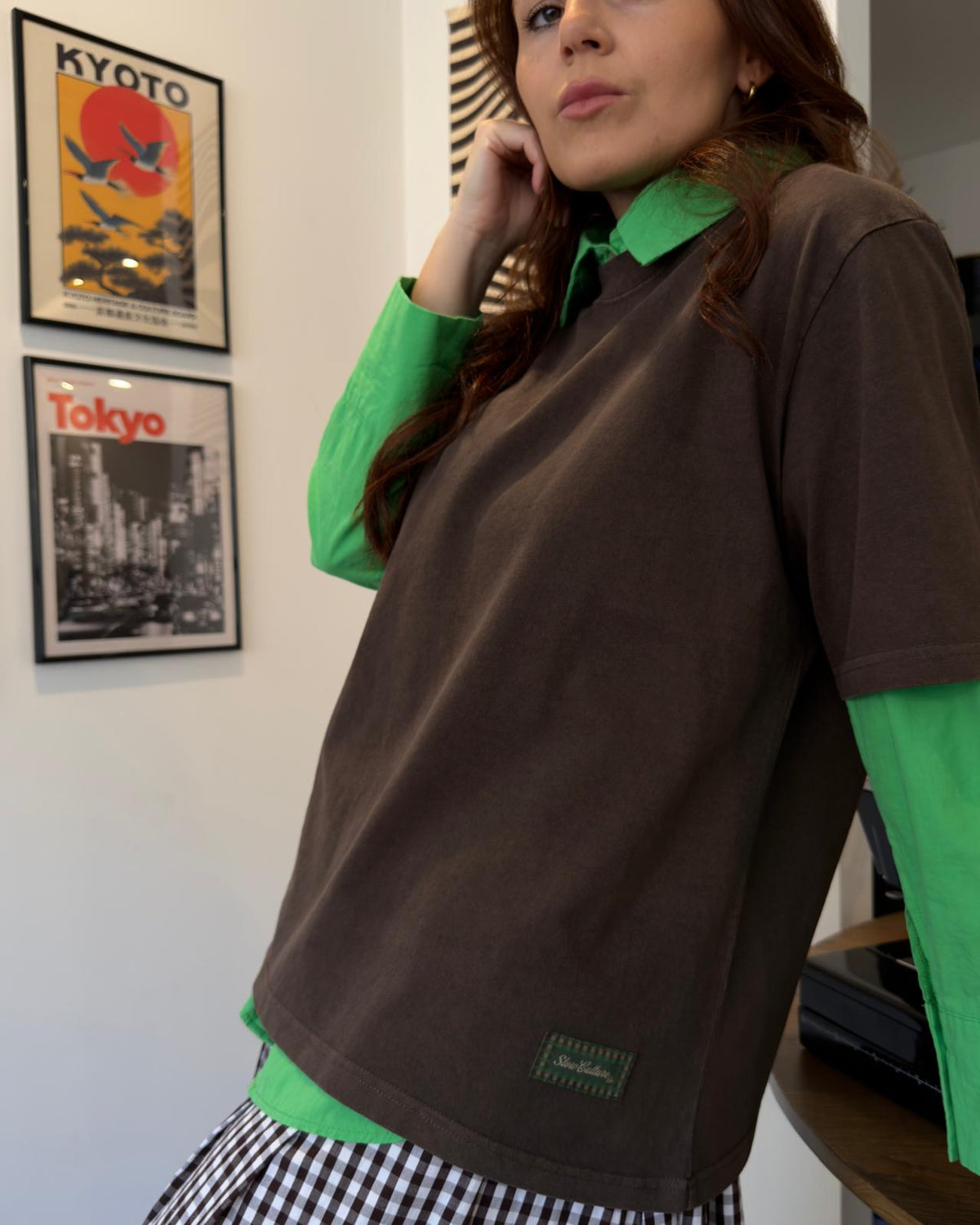 THE ESSENTIAL Women's Faded Tee - Earth